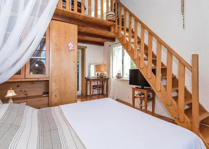 Amazing In Barbat Apartament