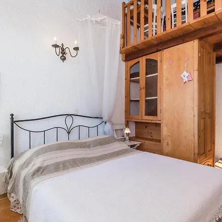 Amazing Apartment In Barbat Apartamento Barbat na Rabu